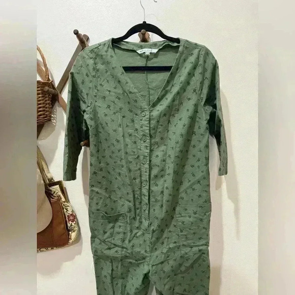 the Nines by Hatch maternity romper - Picture 3 of 7